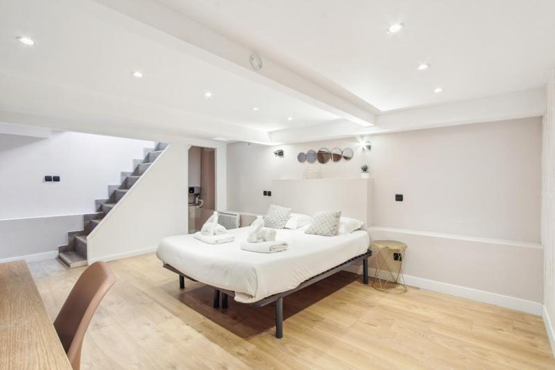 165 Suite Denis - Superbe Appartement A Paris Eksteriør bilde